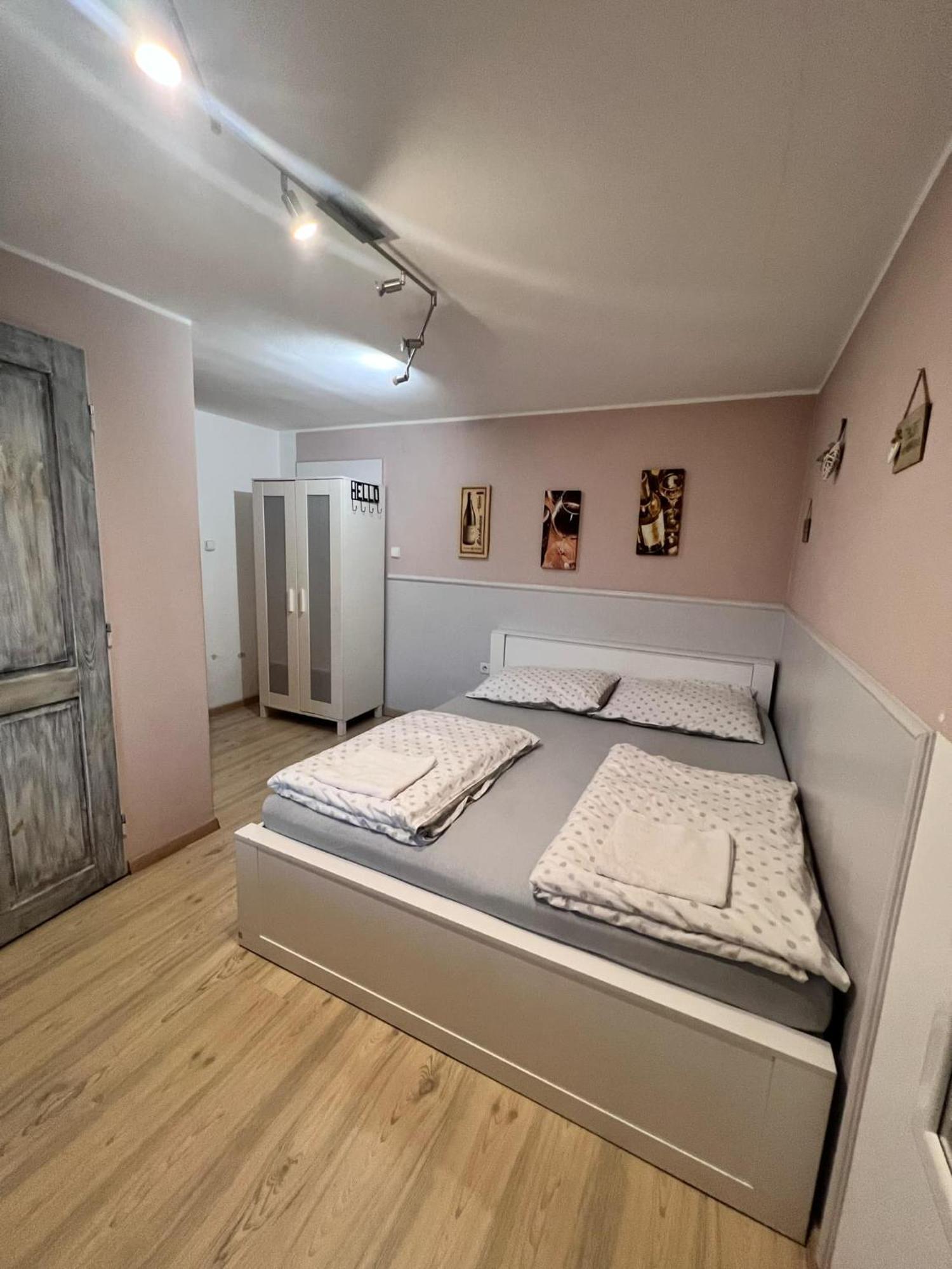 Ubytovani Na Hrazi 91 Znojmo Exterior photo